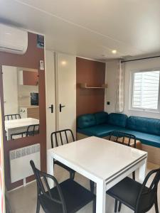 Mobil home CAMPING LE DOMAINE DE CHAUSSY 4 ETOILES , PROCHE VALLONT PONT DARC