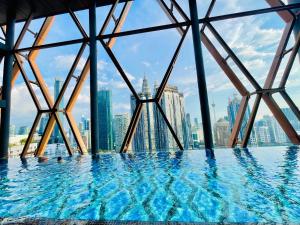 Ritz Scarletz Luxury Suites KLCC