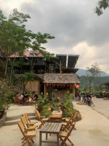 Mai Chau Mountain Delight