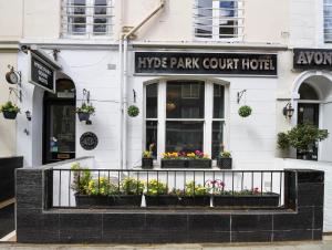 Hyde Park Court Hotel
