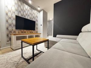 Cozy Space -Metro - Parking - BOOK IT Warsaw