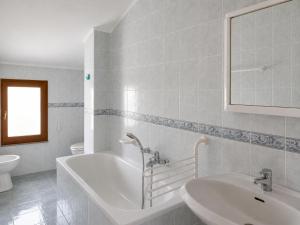 Apartment with Terrace & free parking - 3 Minutes from beach
