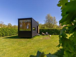 Studio Tiny Cabin Sunshine no 21 by Interhome