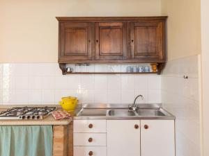 Apartment Il Salice-4 by Interhome