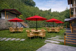 Regal Retreat Inn