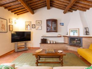 Apartment Il Salice-5 by Interhome