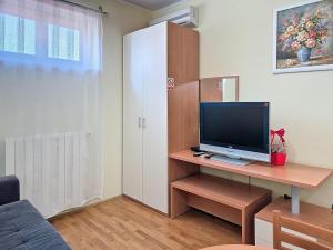Apartment Villa Teuta-1 by Interhome