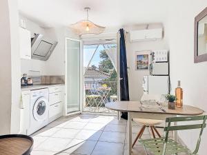 Apartment Les Roses by Interhome