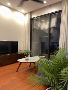 DCapitale Apartment 1BR with Working Room & City View Balcony