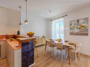 Apartment Edificio Candela-1 by Interhome