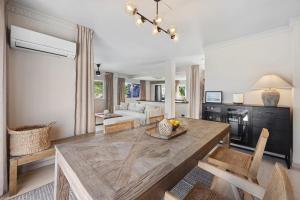 All About Villa Robles
