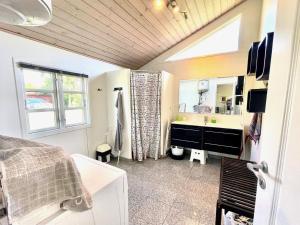Holiday Home Annelouise - 180m to the fjord by Interhome
