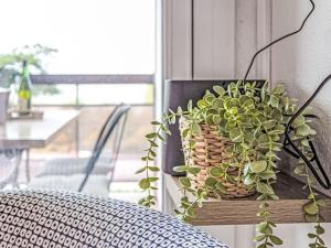 Apartment Les Flots Bleus-12 by Interhome