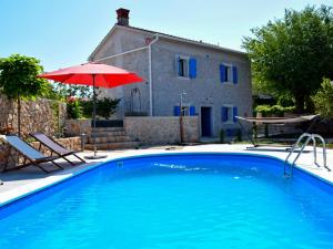 Holiday Home Ive by Interhome