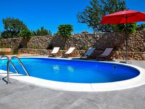 Holiday Home Ive by Interhome