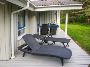Holiday Home Nis - 900m from the sea by Interhome
