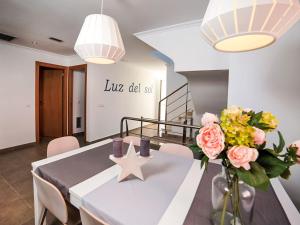 Holiday Home Luz del Sol-5 by Interhome