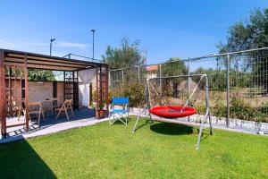 Maxim Wooden holiday