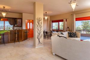 Noemi SeaView Villa by IdealStay Experience