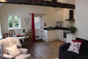 Charming Converted Stable in Ramsbury for Two