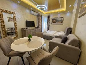 Gold & Violet Studio