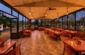 Gir Wildtrack Lodge -the Deep Forest