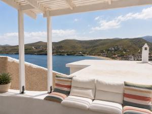 Hidesign Athens Traditional Stone House in Keas Port