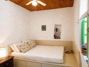Hidesign Athens Traditional Stone House in Keas Port