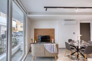 Cozy 1BR at Cavarra Gardens Sleeps 2