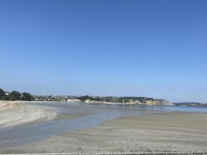 Appartement neuf avec balcon - Vue mer - Crozon