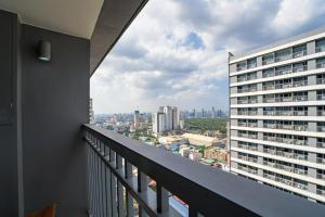 Cozy Stay near MRT Shaw & Megamall with PS5 Gaming Console