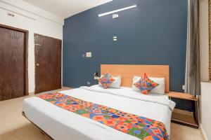 Fabhotel Namaskar - Nr Udayagiri and Khandagiri caves