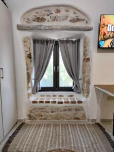 Villa Avia Skiathos, Avia Aether