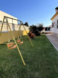 Chalet con piscina playa de Oliva