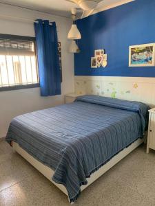 Chalet con piscina playa de Oliva