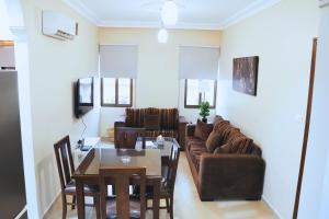J Apartments - Jubeiha