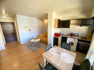 Studio élégant, vue Super-Cannes, Centre-ville