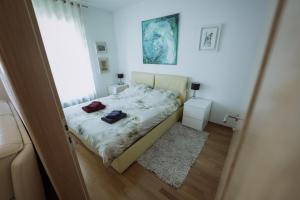 Lola Suite, One Bedroom Place with Free Parking