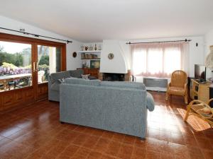 Holiday Home Catalonia by Interhome