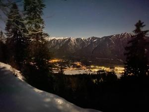 LoisachLodge - zwischen Loisach und Zugspitze