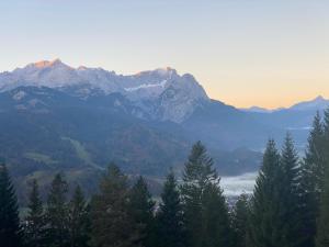 LoisachLodge - zwischen Loisach und Zugspitze