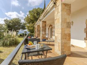 Holiday Home La Perla by Interhome