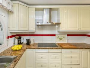 Holiday Home La Perla by Interhome