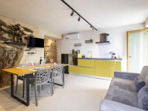Apartment Al Vignale - La Grotta by Interhome