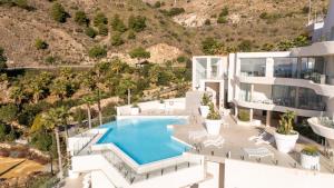 Stupa Hills - Superb Luxury Apartment Sea Views