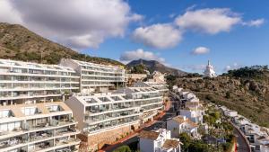 Stupa Hills - Superb Luxury Apartment Sea Views