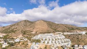 Stupa Hills - Superb Luxury Apartment Sea Views