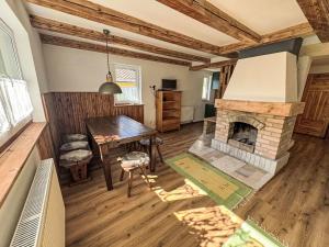 Holiday Home Chalet Helena by Interhome