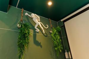 La Bulle dAmour, romantic suite, city center
