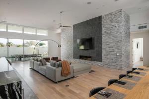 Cobalt @ Elemento49 - Pool Spa - Sleeps 16